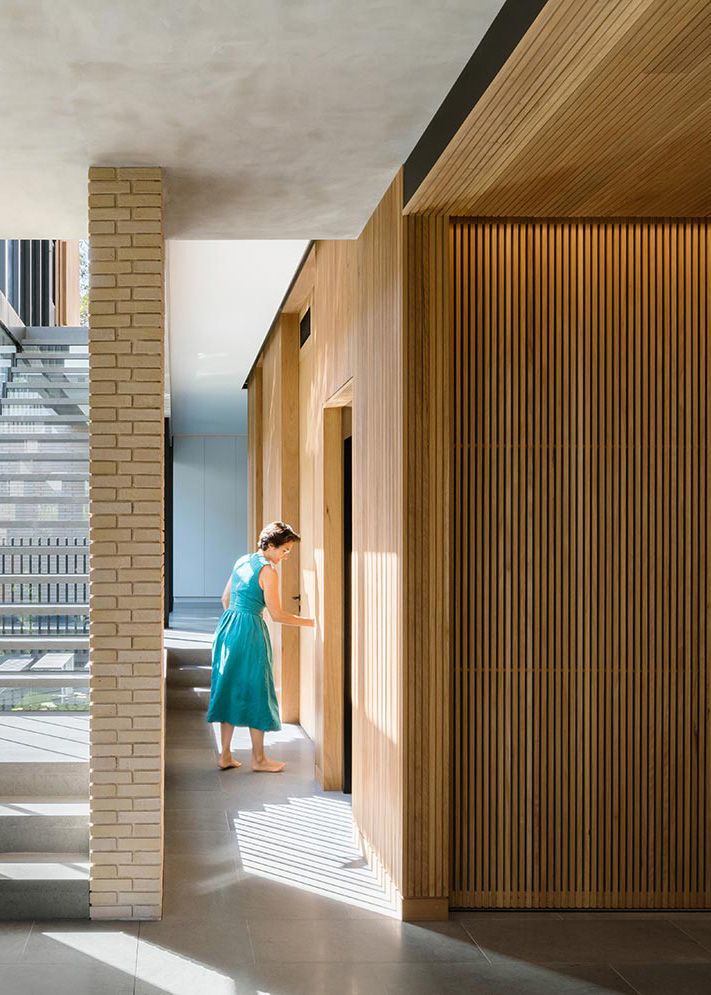 Balmoral House: منزل خرساني متدرج الطوابق