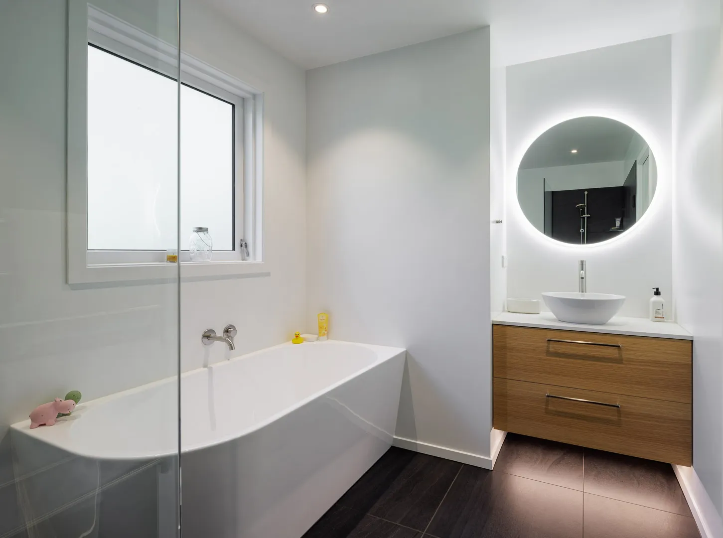 Ngaio 1970s Residence Complete Renovation
