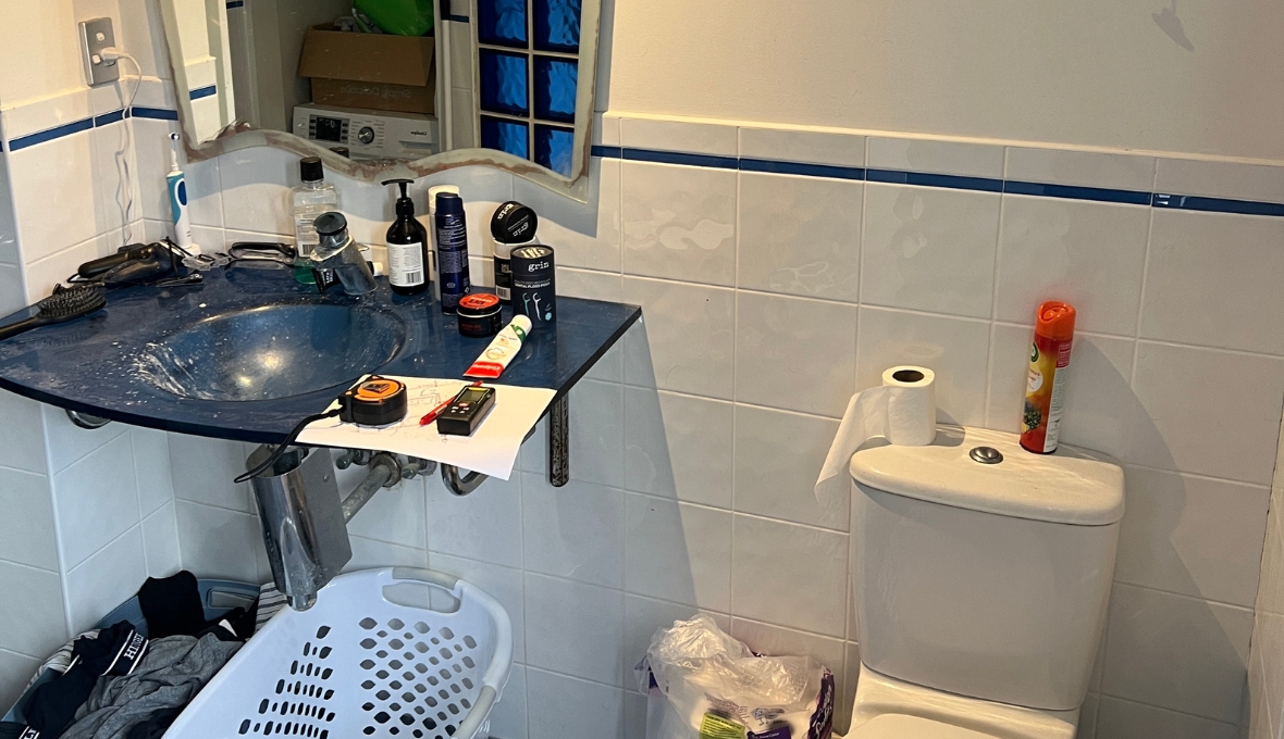 Auckland Orakei apartment kitchen and bathroom renovation with bright modern finishes