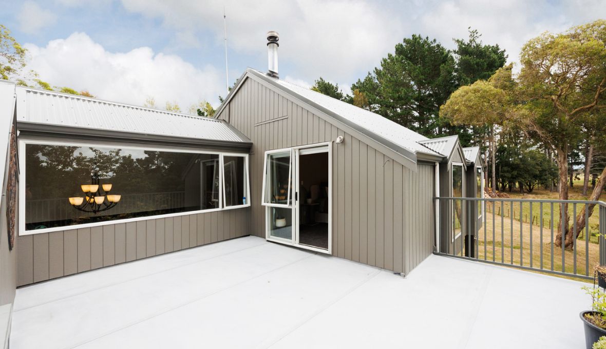 Halcombe Master Suite and Bathroom Complete Renovation