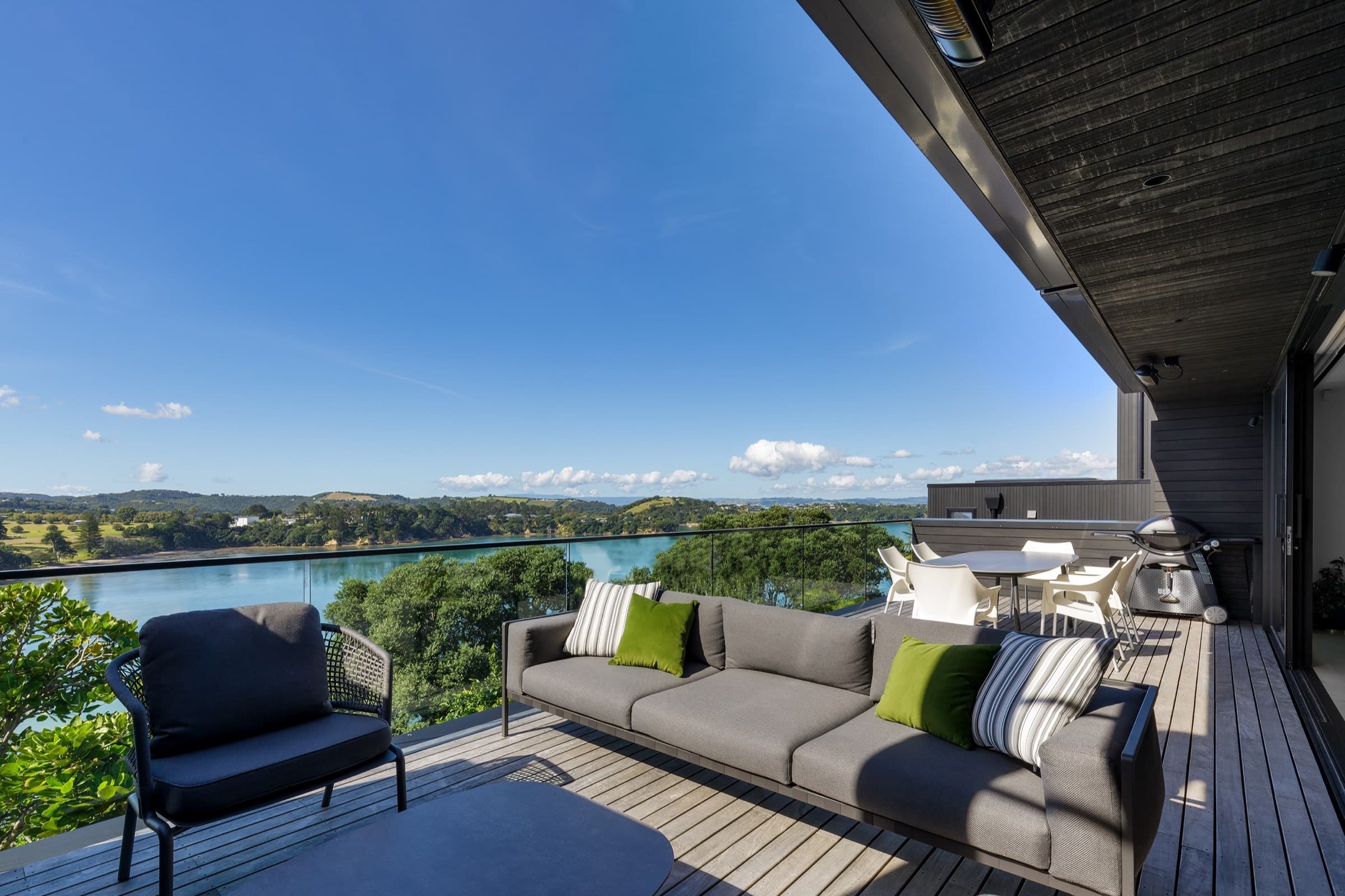 New residential dwelling on Burrell Rd, Waiheke Island