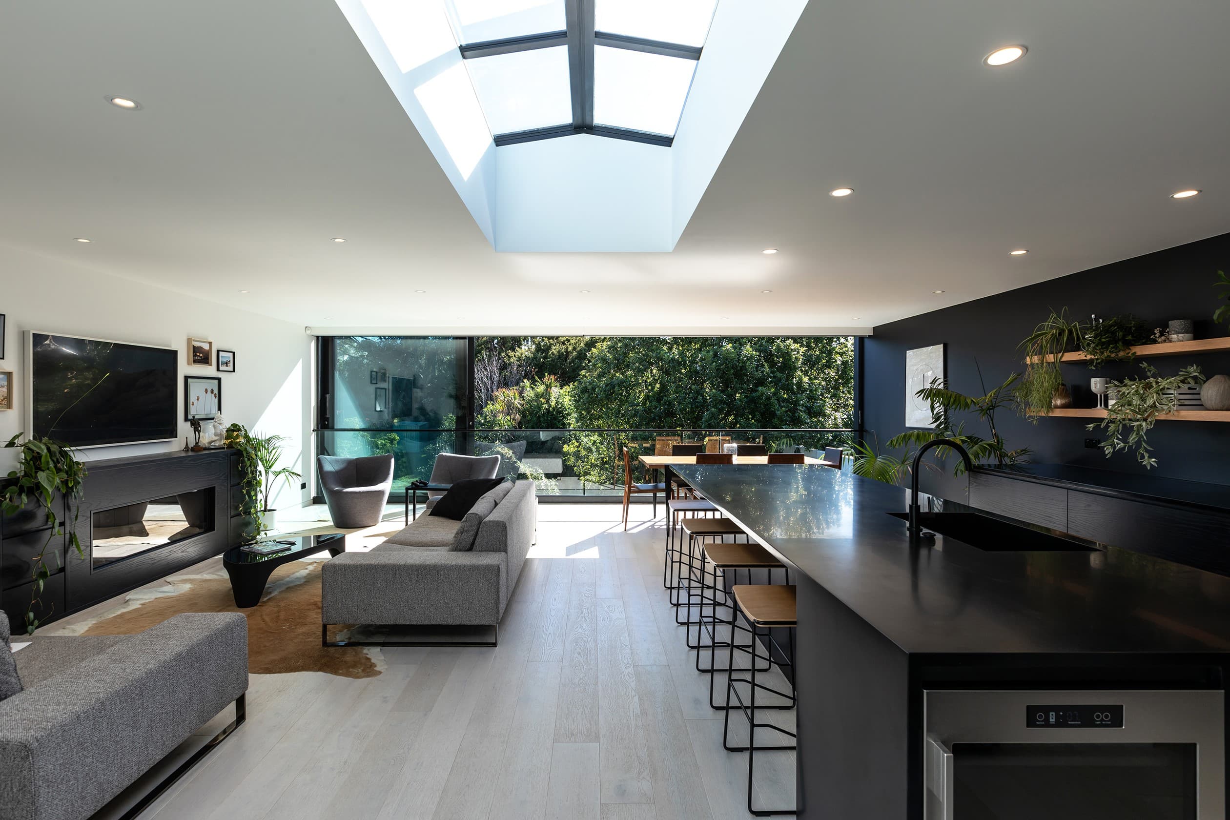 Grey Lynn Villa Renovation: Front Facade Retained, Rear Completely Rebuilt
