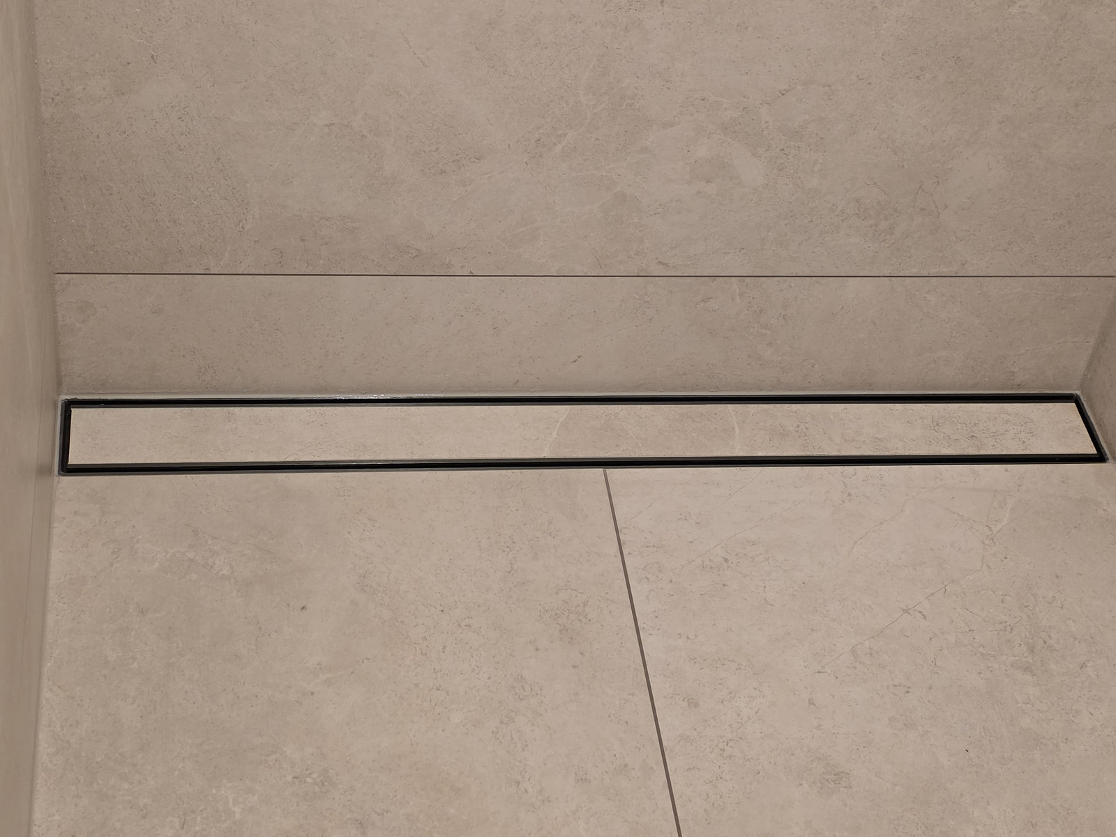 Taupo Wairakei Golf Master Ensuite Tiling