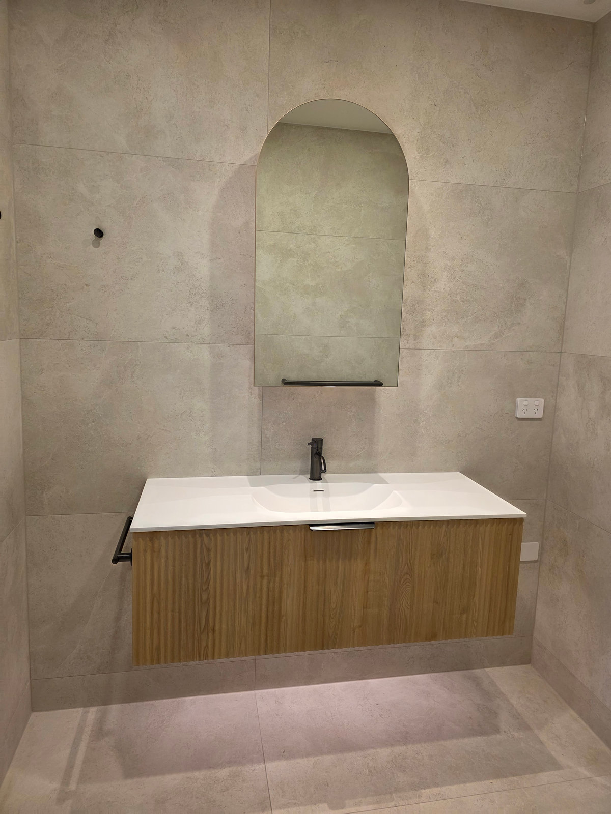 Taupo Wairakei Golf Master Ensuite Tiling