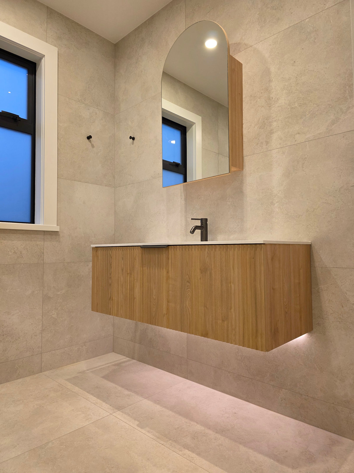 Taupo Wairakei Golf Master Ensuite Tiling