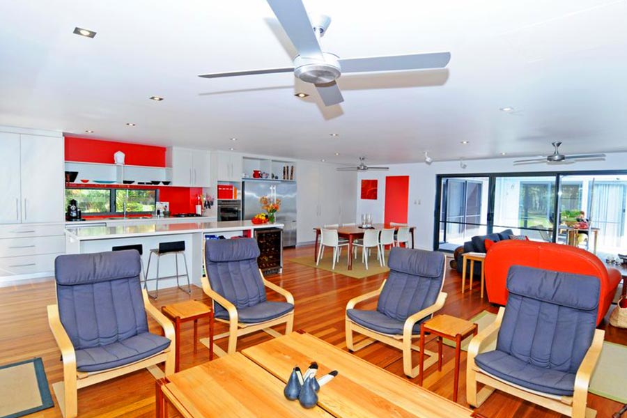 Dunbogan Holiday-Style Residence Renovation
