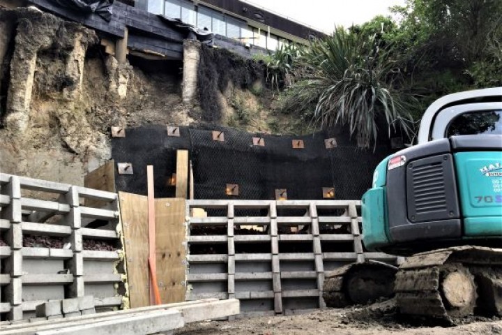 Auckland Coastal Landslide Emergency Stabilisation Works