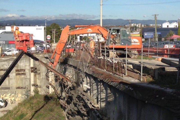 Soho Ponsonby 地锚与土钉加固工程