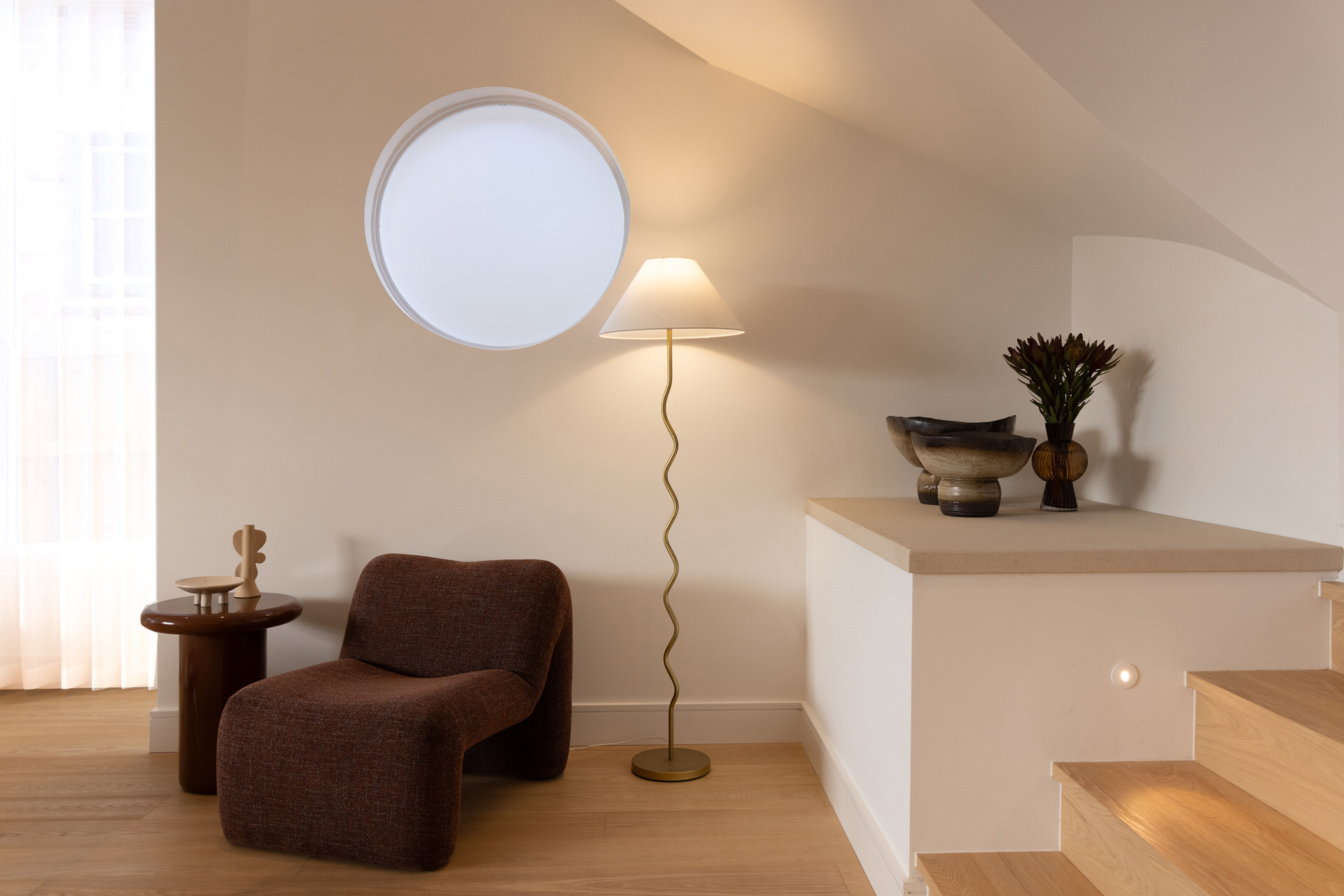 Curva: Brand New Modern Coastal Residence in Fairlight