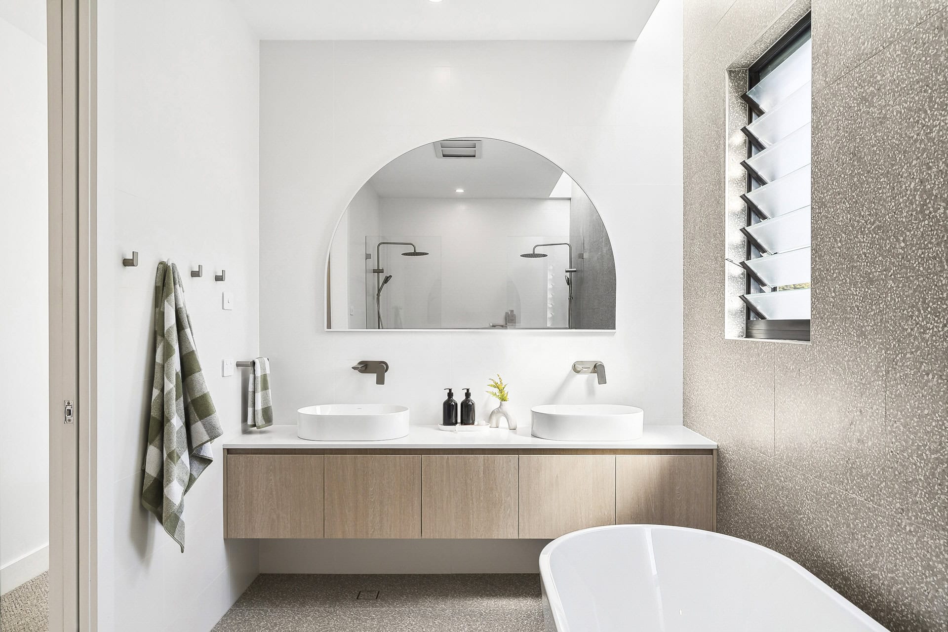 Freshwater Narrow Block Custom Home