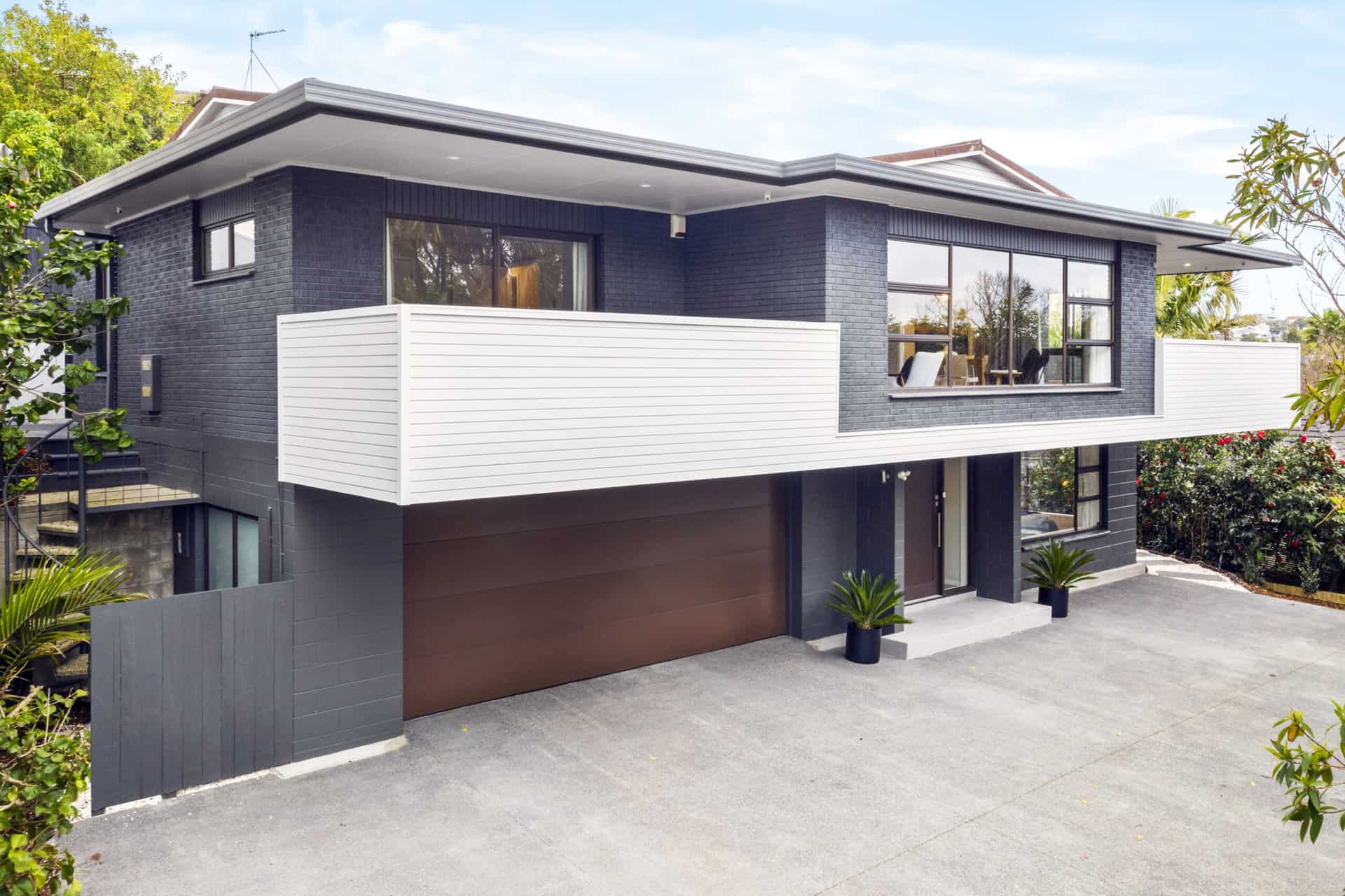 West Gate Commercial New Project