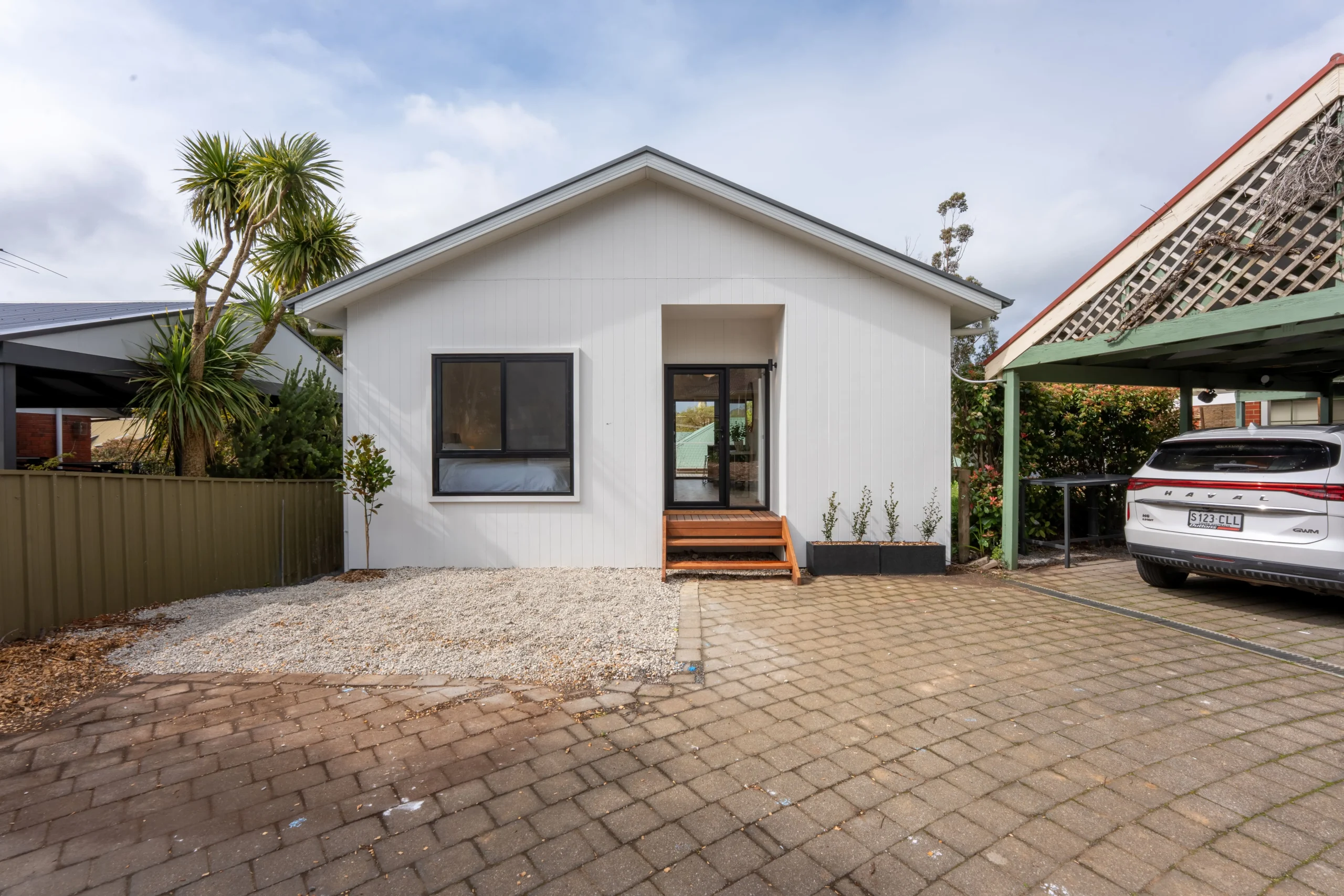 Hahndorf One-Bedroom Standalone Studio Cottage
