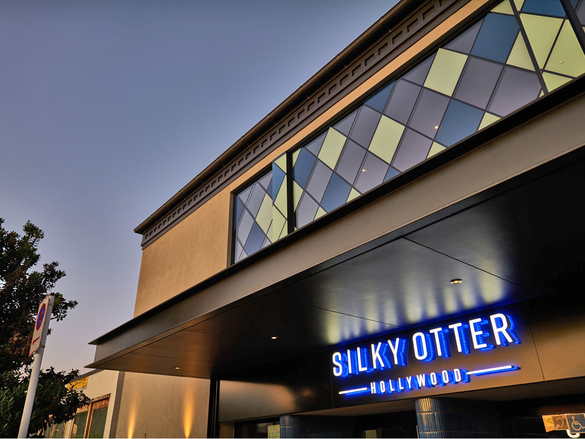 Silky Otter