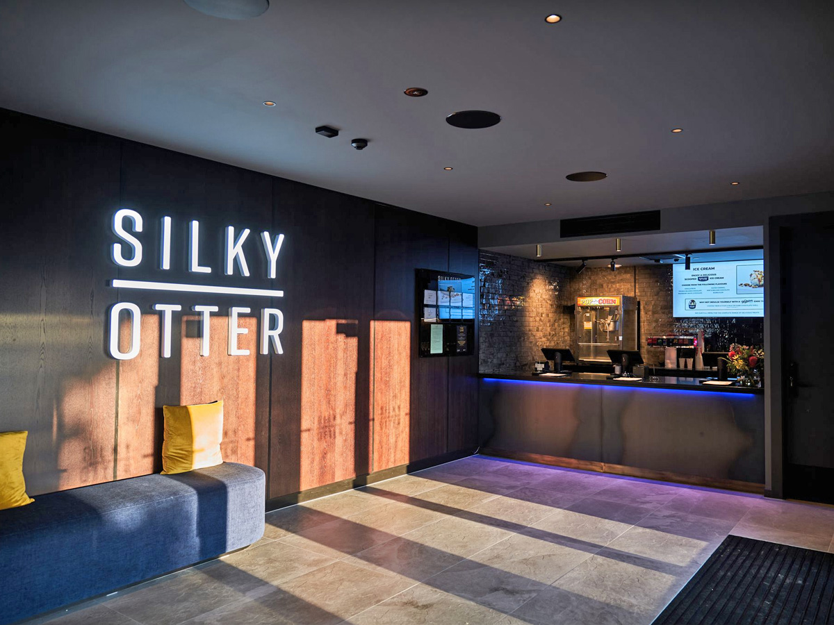 Silky Otter