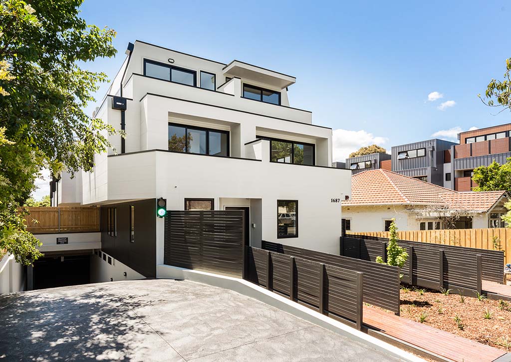 Glen Iris 8 Townhouses Project