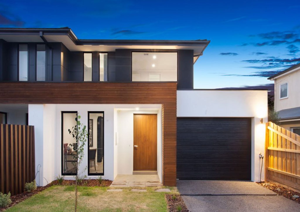 Mentone duplex, timber finishes and Smeg kitchen appliances