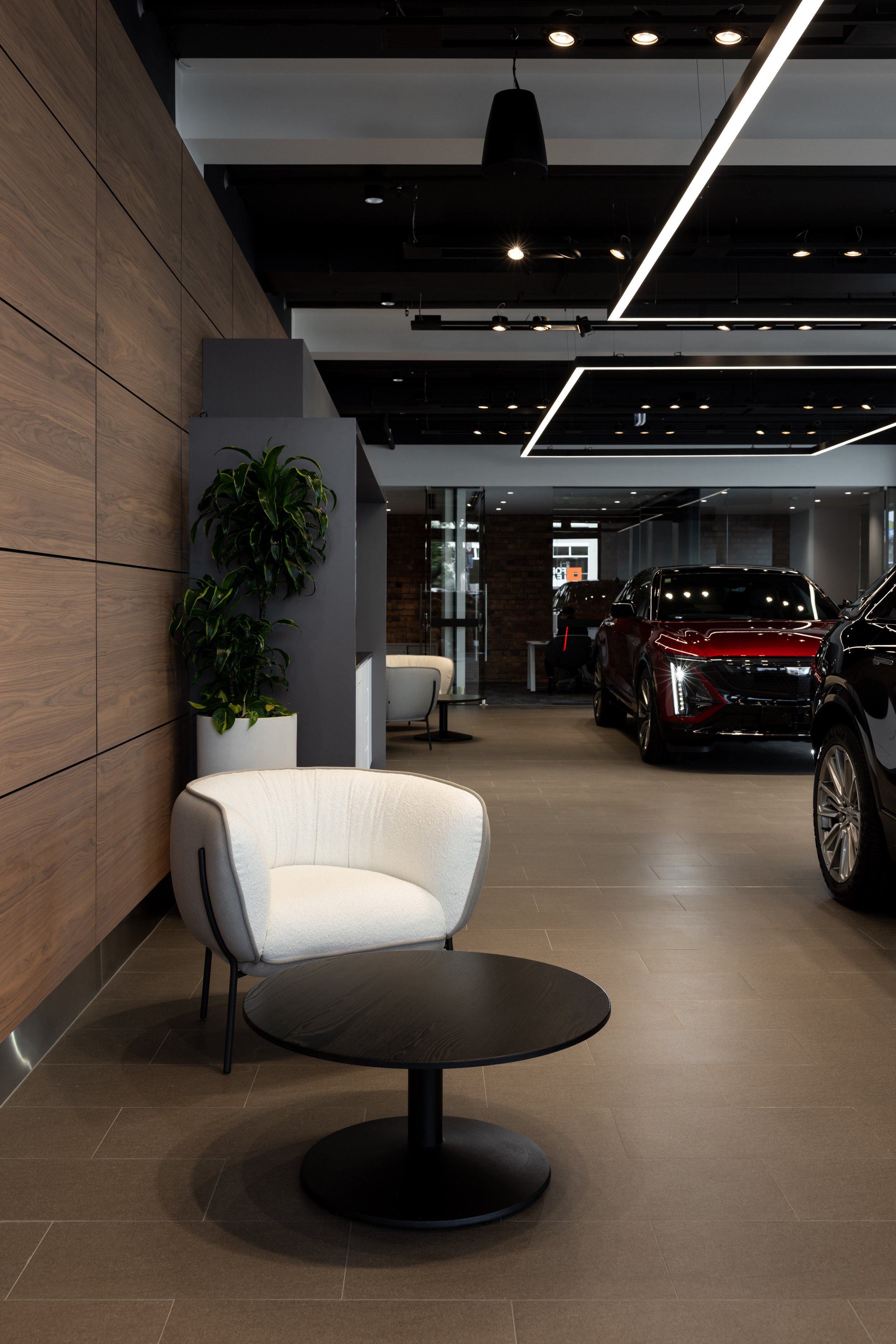Cadillac Showroom and Service Centre Renovation