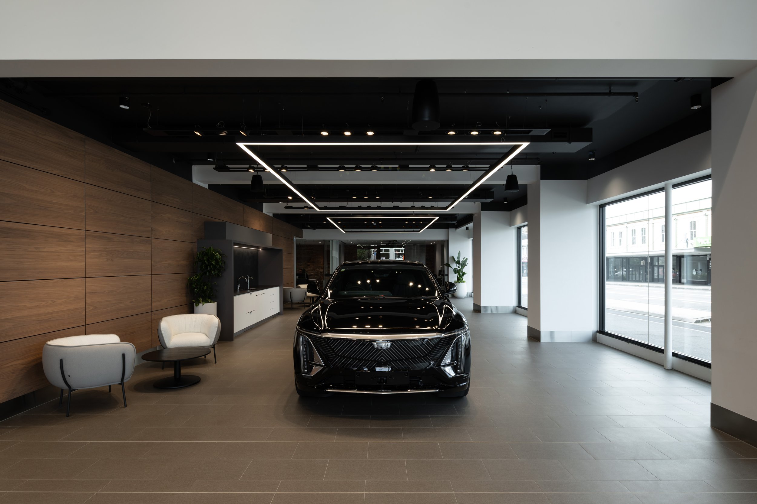 Cadillac Showroom and Service Centre Renovation