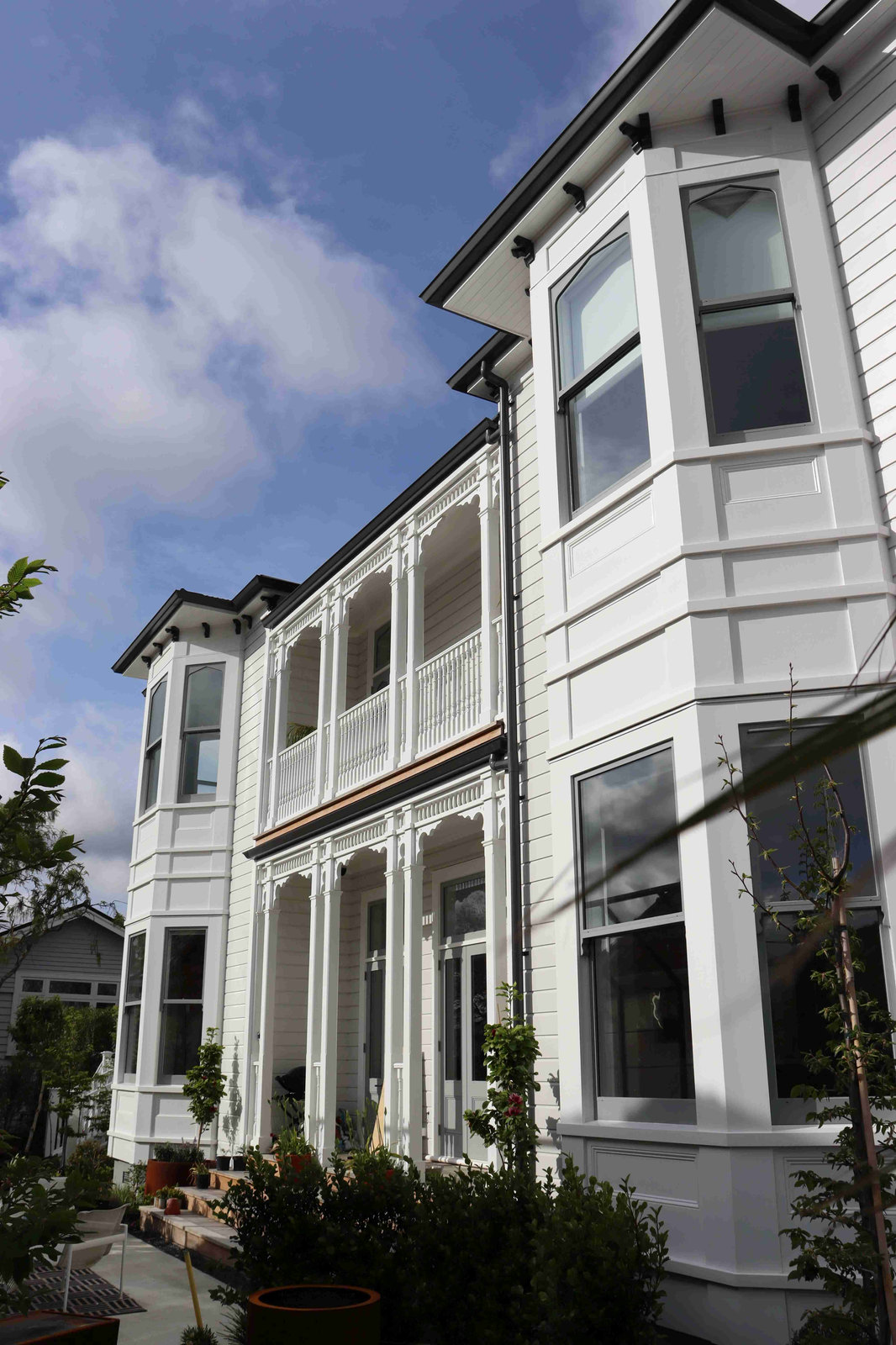 Kelburn New Residence Blending Historical Character with Modern Luxury