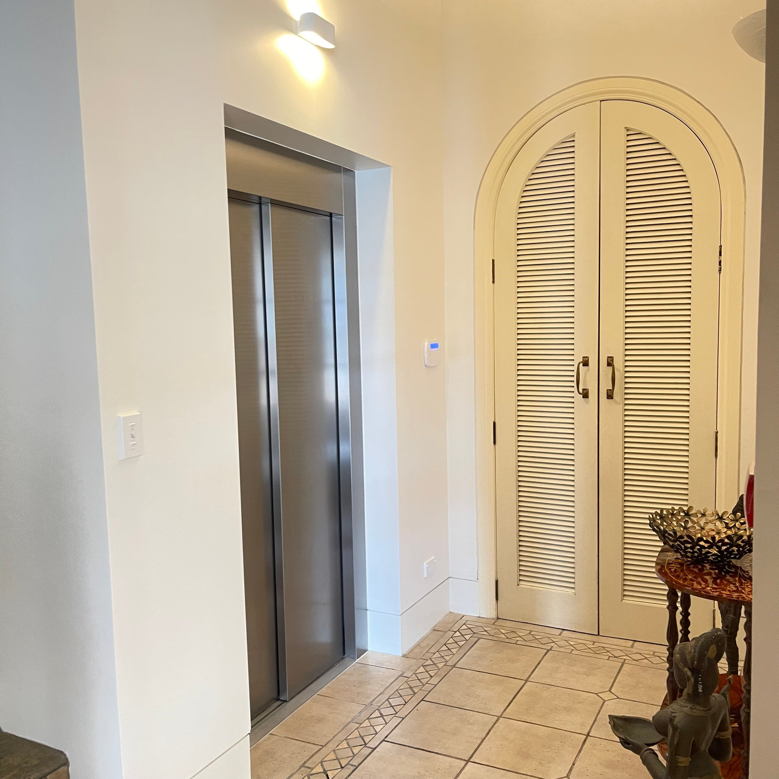 Oriental Parade Residential Lift Renovation Project