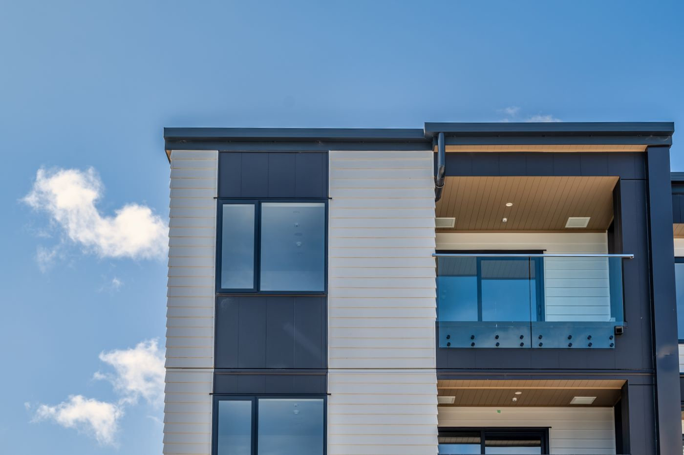 Crown Lynn Yard Apartment Project