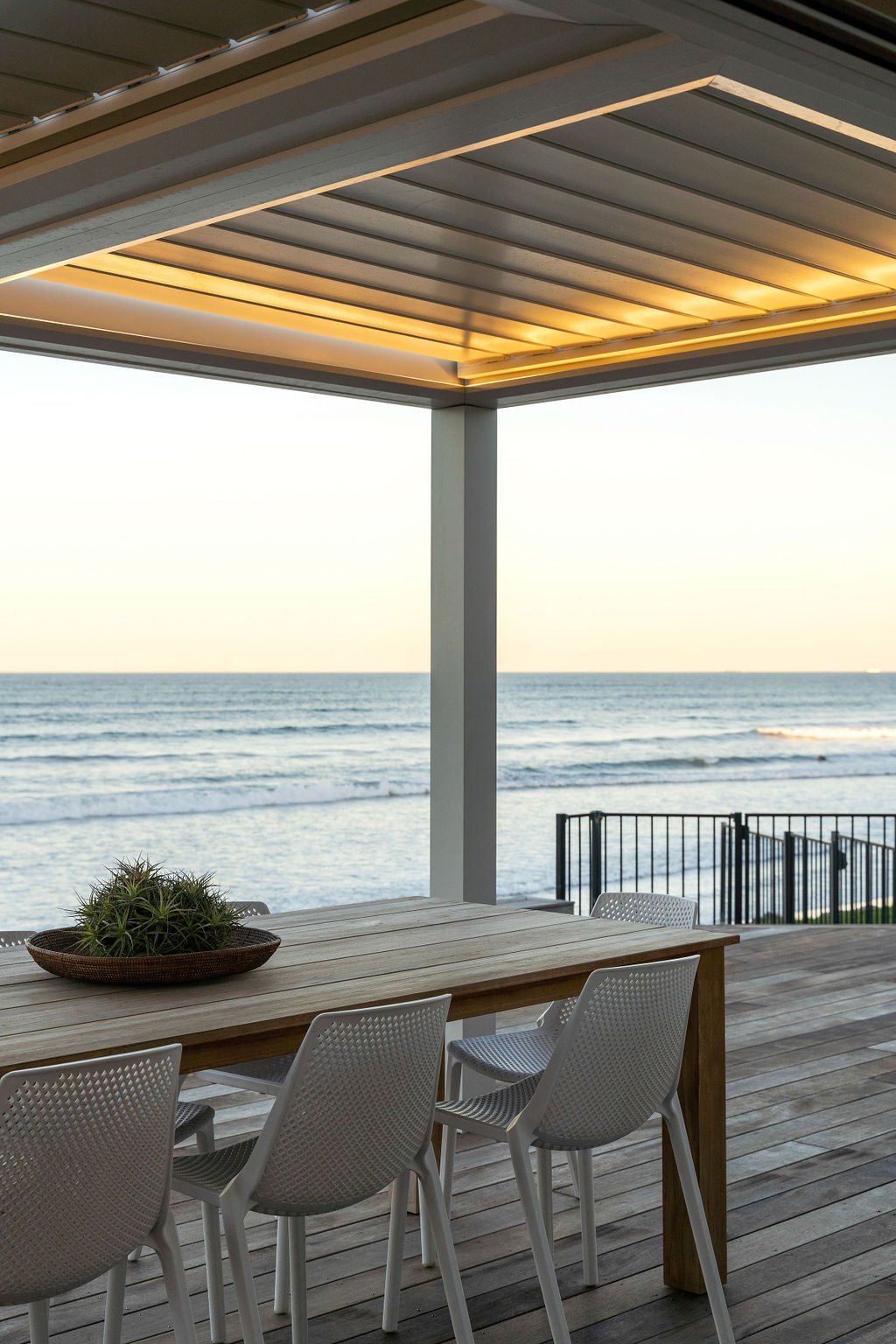 Shaw Road - 24 Beachfront Residence Renovation