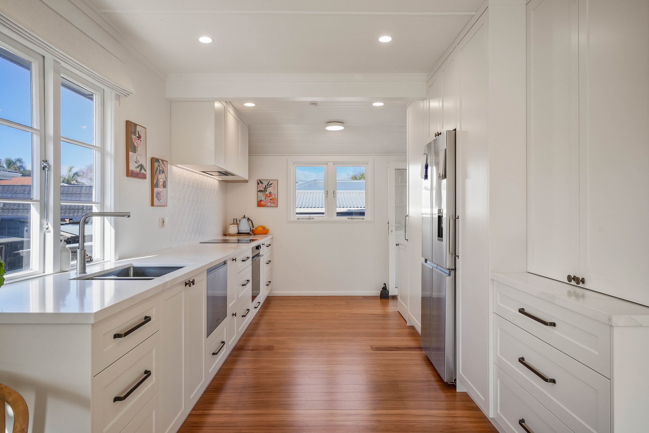 The Avenues: 1940s Bungalow Renovation in Tauranga