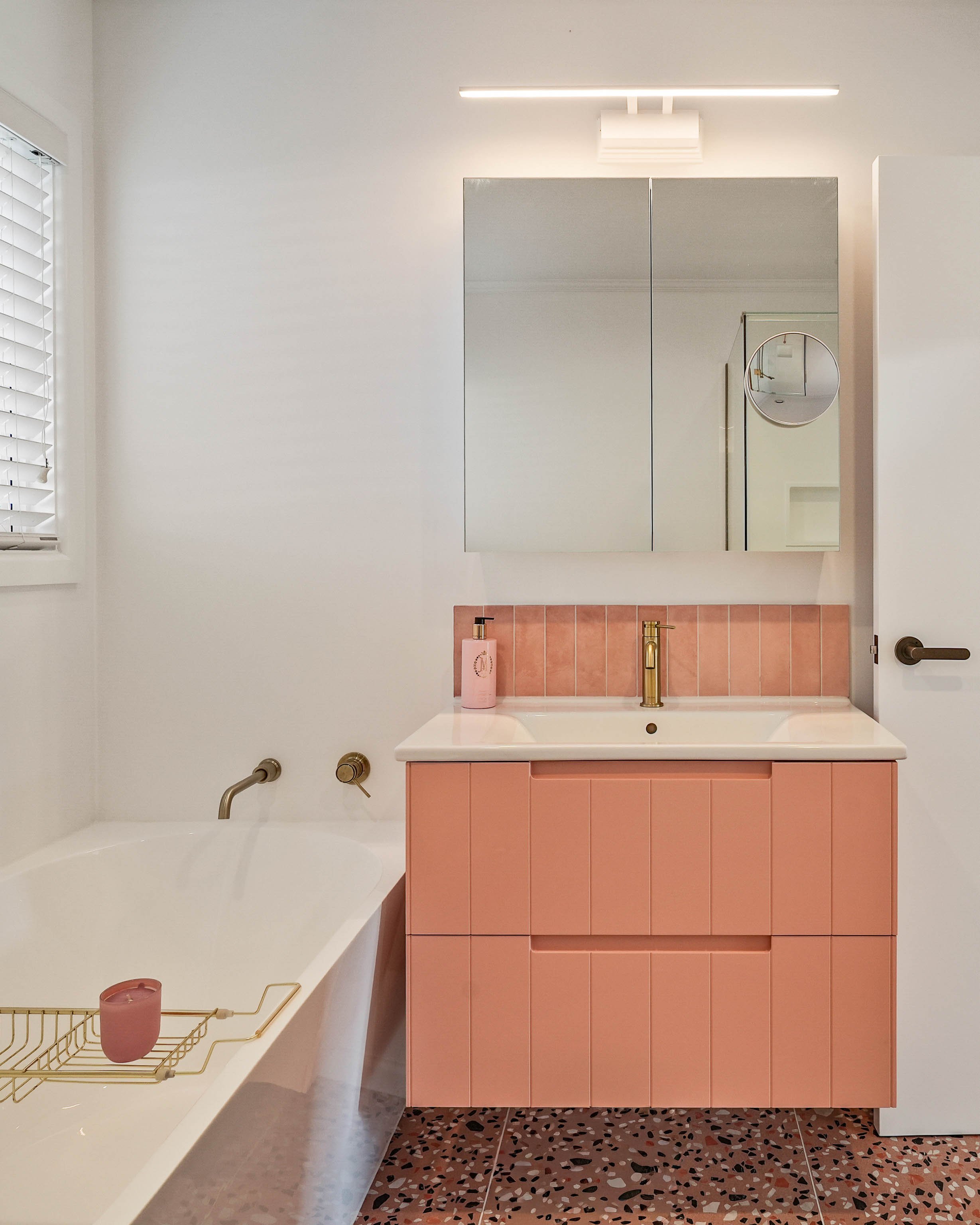 The Avenues: 1940s Bungalow Renovation in Tauranga