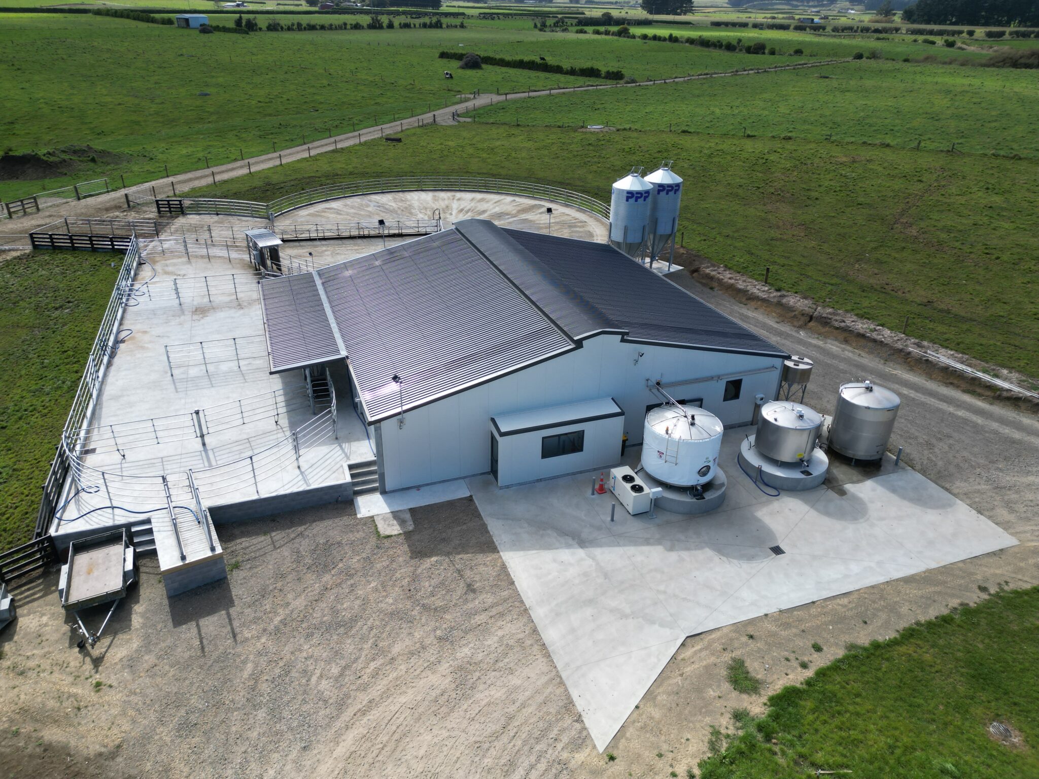 Fraser Trust 50 Position Rotary Dairy Shed, Hawera
