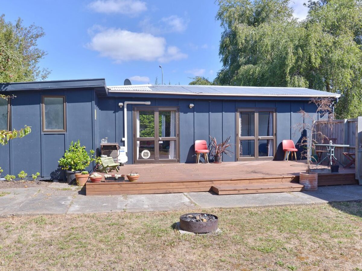 Waikuku Beach Old House Renovation and Extension