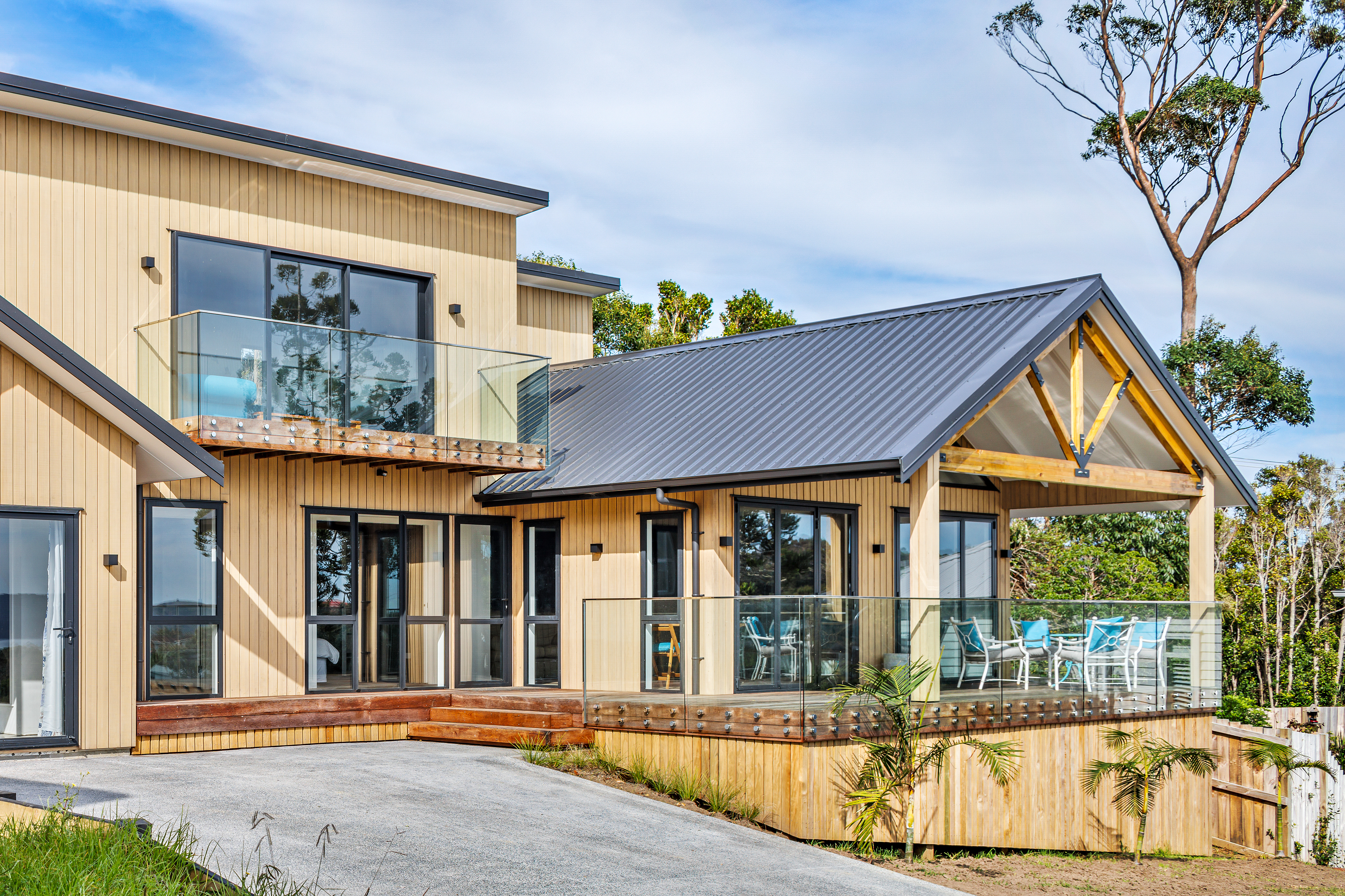 Stanmore Bay New Residence with Bay Views