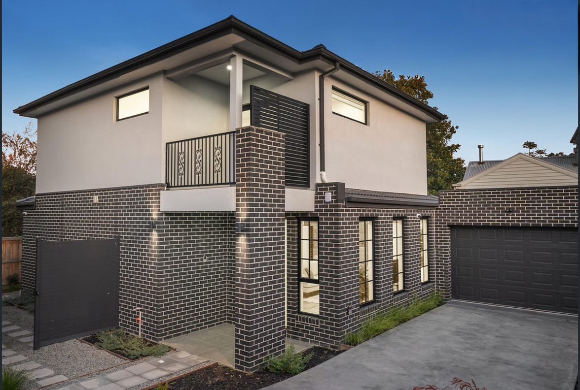 Mitcham 两户联排新建项目