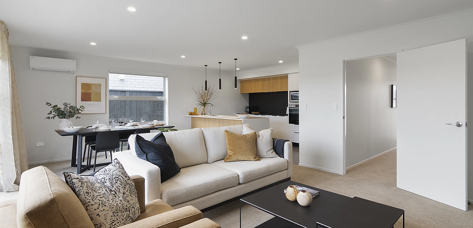 Auckland South Hunua Views Display Home