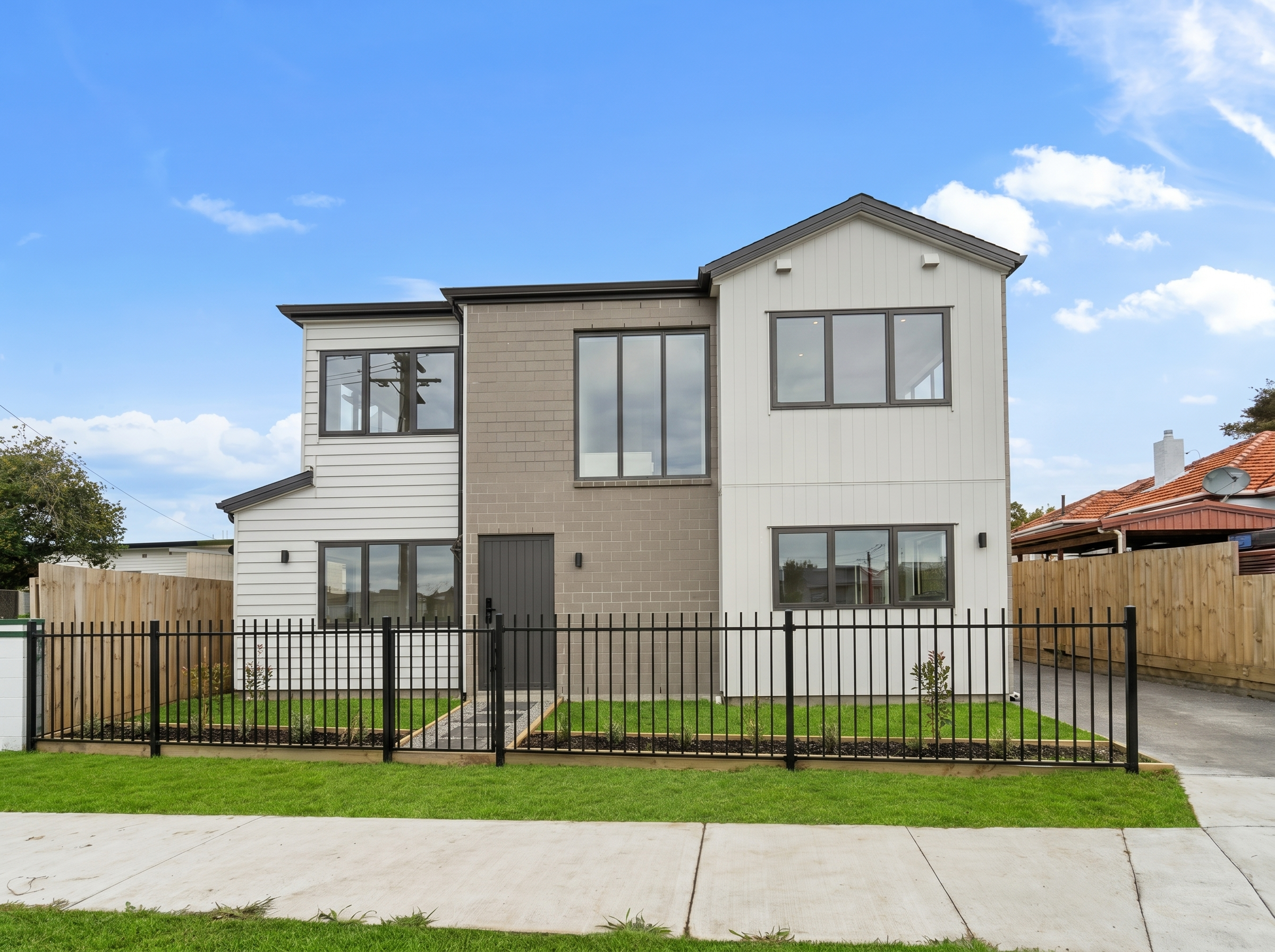 Mangere Royton Avenue Double Storey Terraced Housing