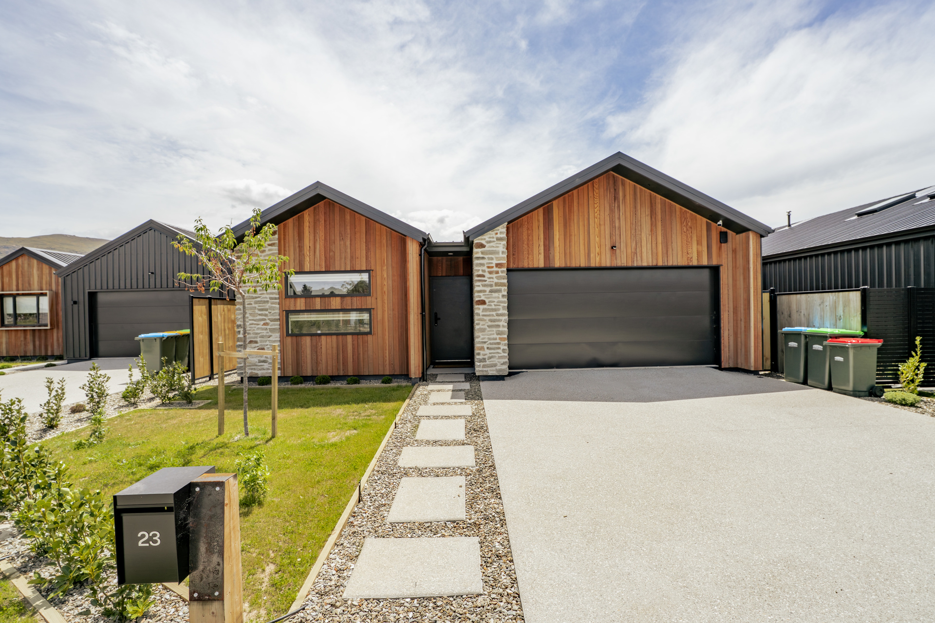 Cromwell Detached House