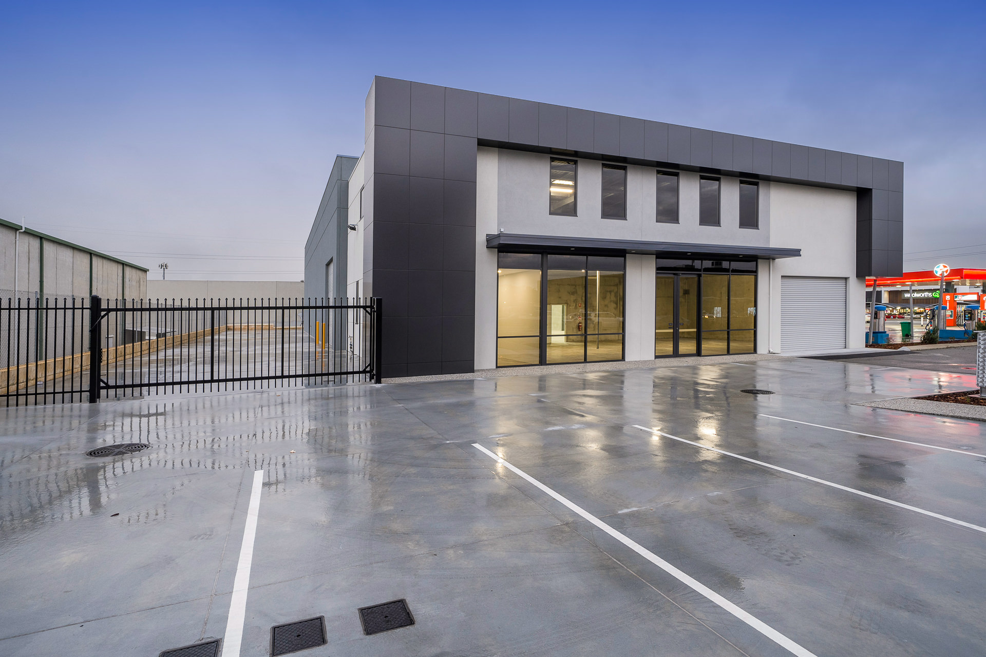 Farrall Road Midvale工业仓库及办公楼