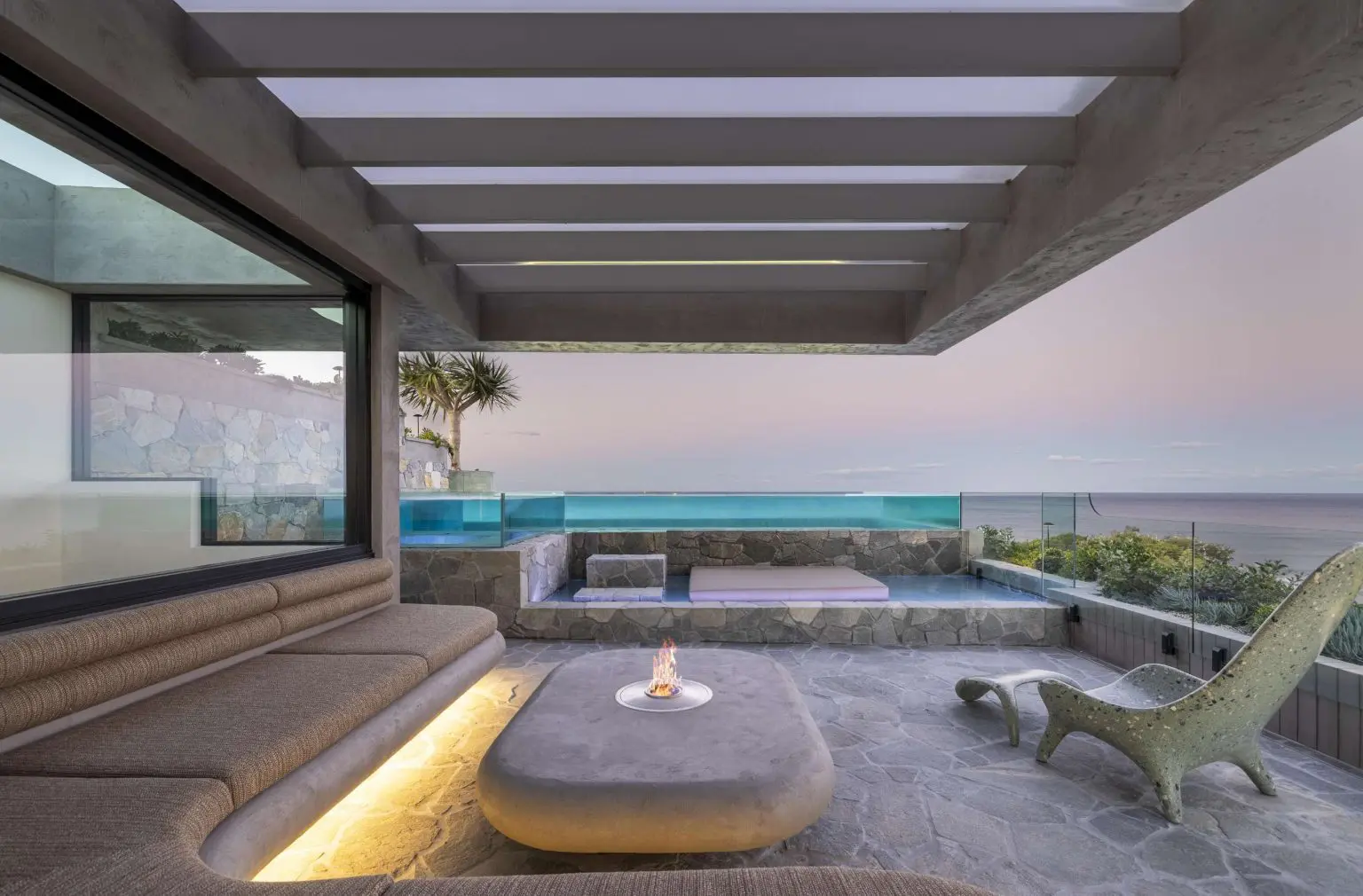 Cloudbreak: Gold Coast Miami 산 정상 주택