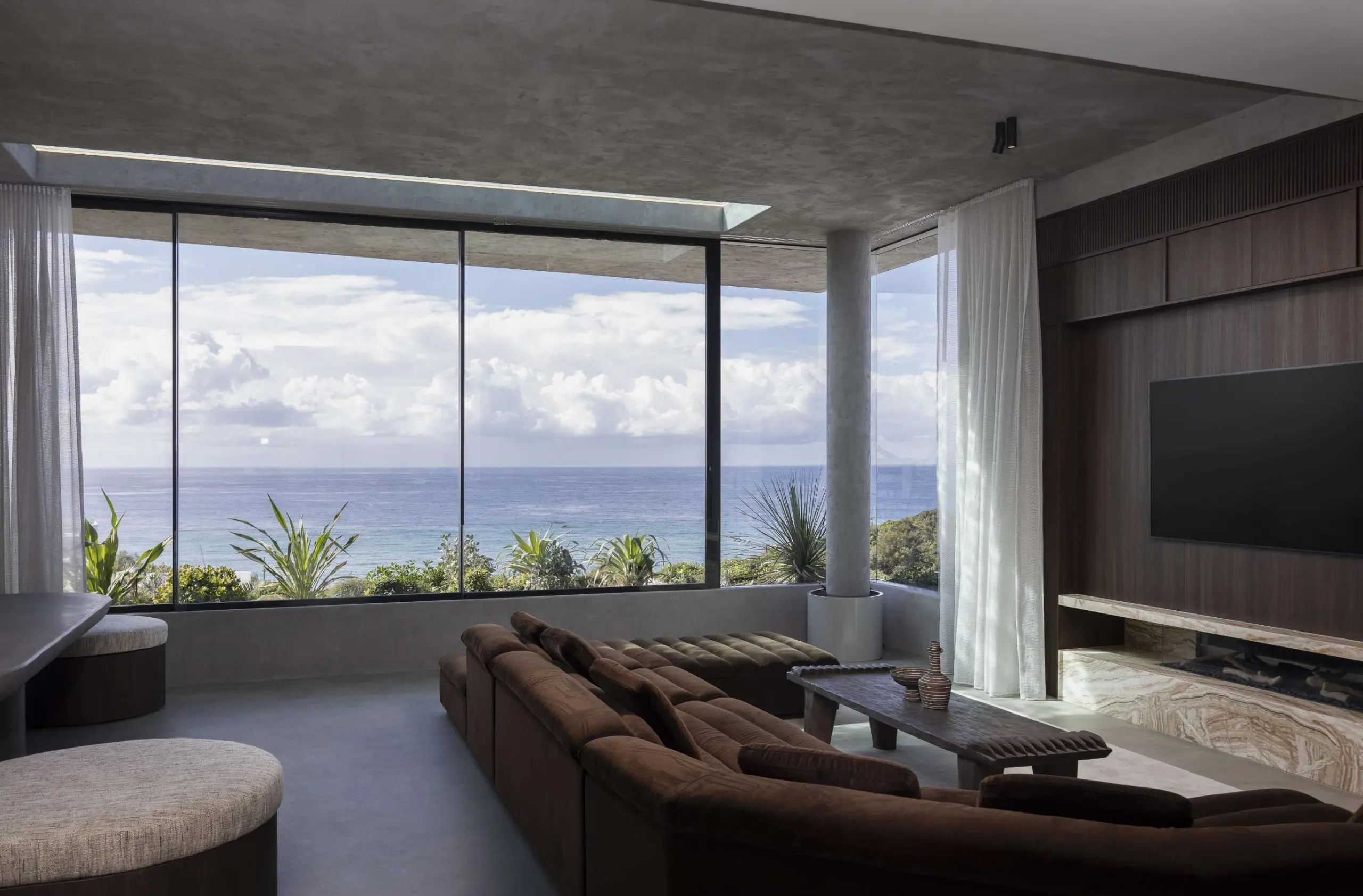 Cloudbreak: Gold Coast Miami 산 정상 주택