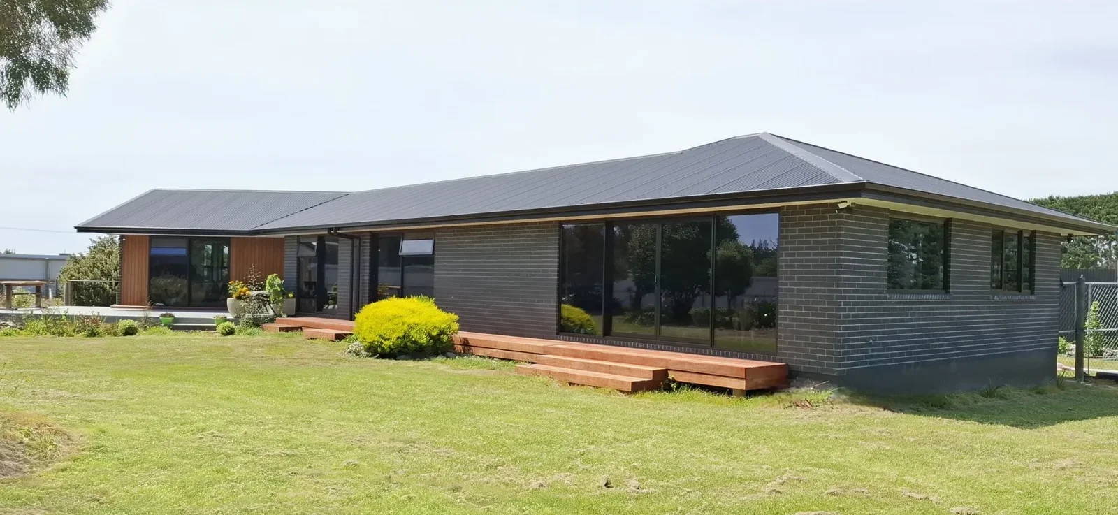 Waterholes Road Residential Renovation and Extension