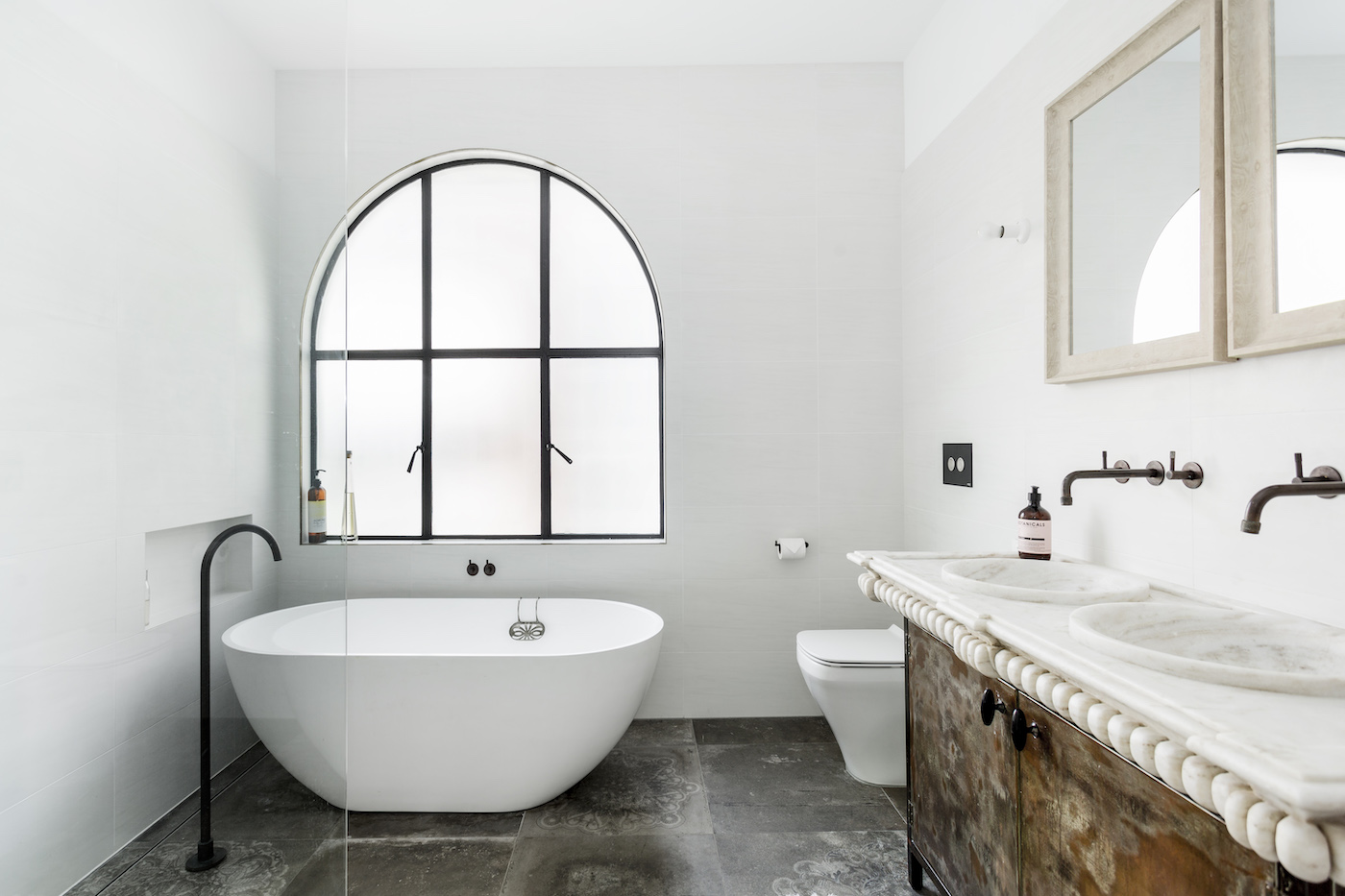 Freshwater 1960s Single-Storey Home Transformed into Two-Storey Residence