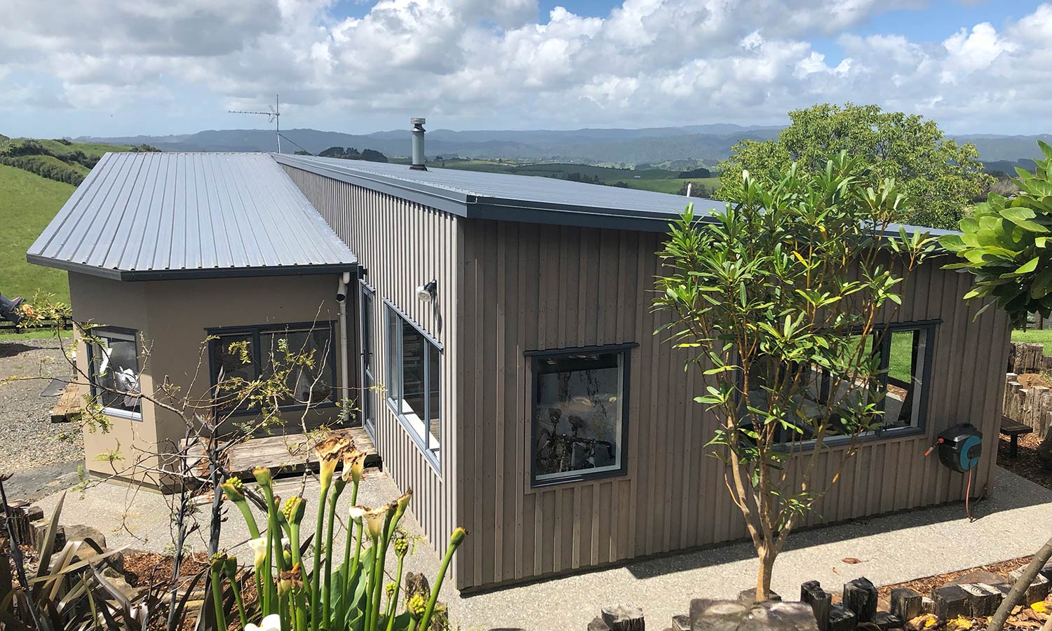 Hunua garage conversion to main bedroom suite