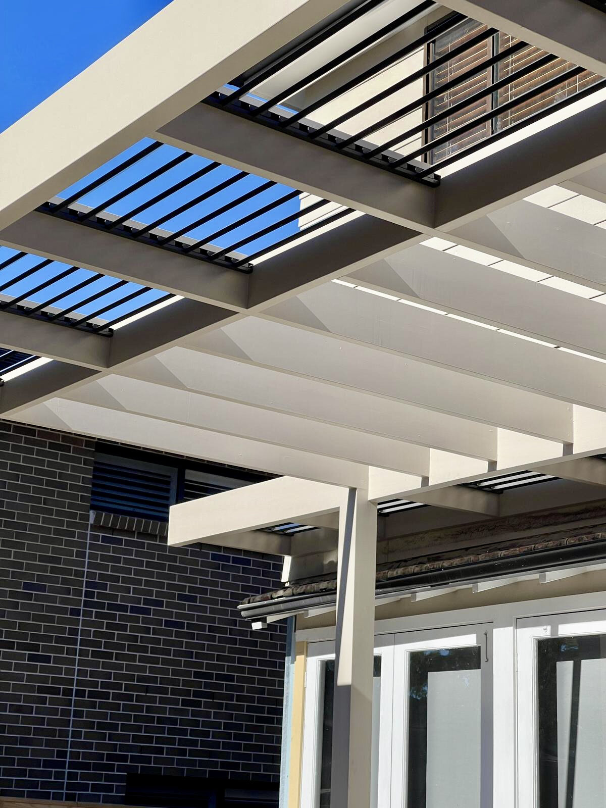 Roseville Deck Pergola and Garage Renovation