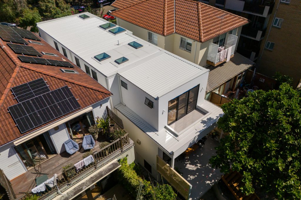 Cải tạo toàn bộ nhà và xây thêm tầng hai tại Bondi