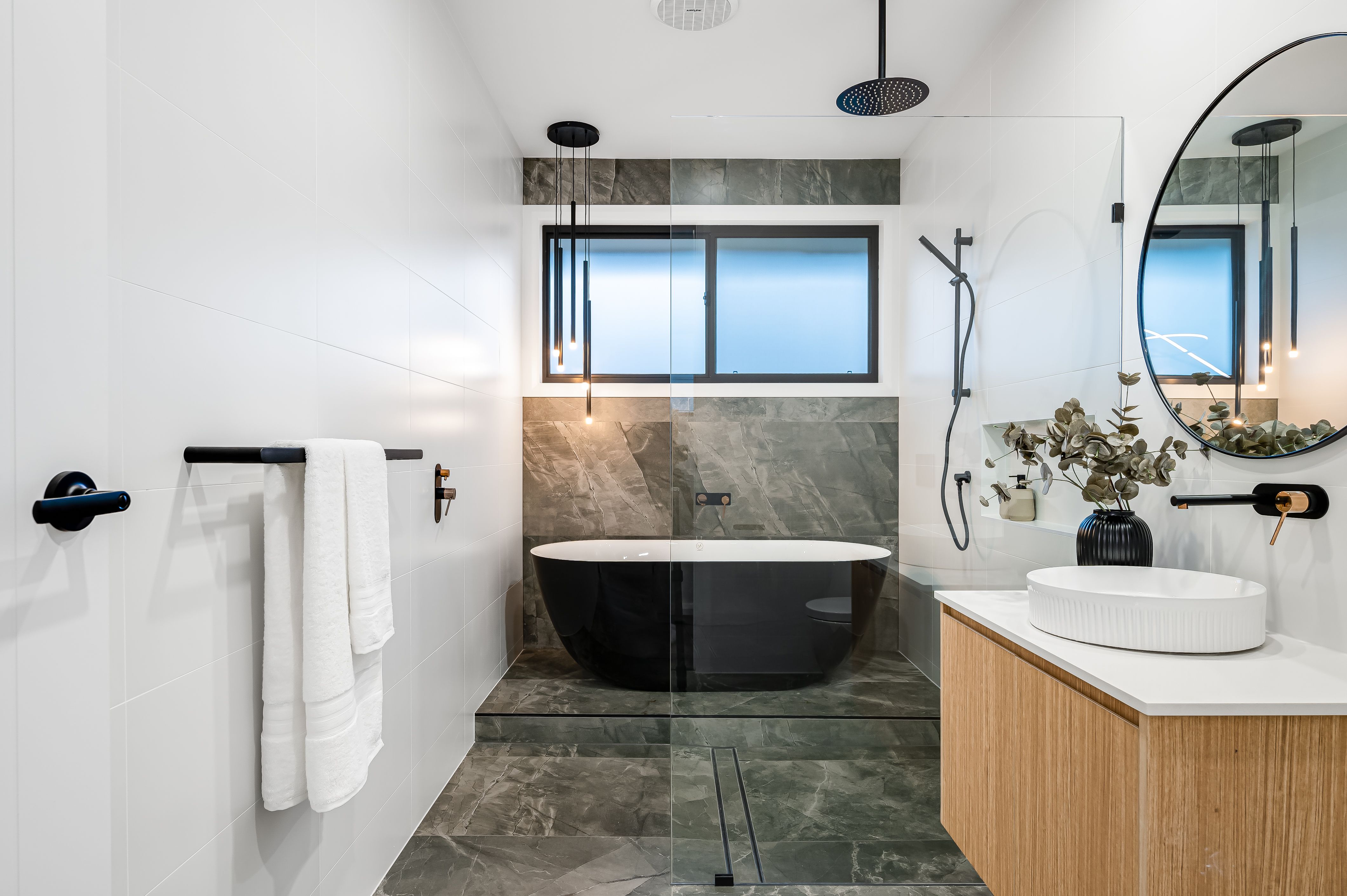 West Lakes منزل مخصص حديث بطابقين