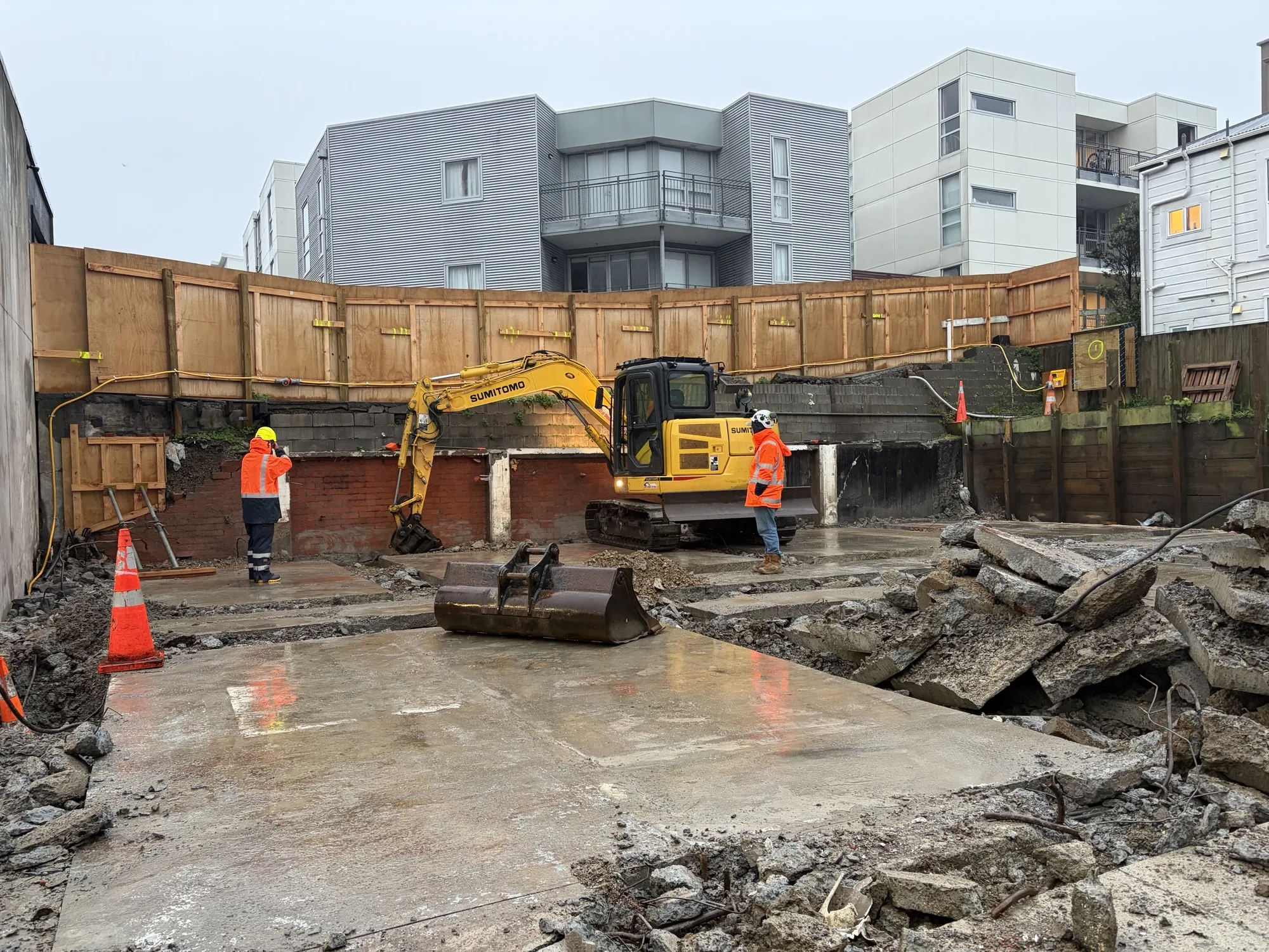 Dwell - Hanson Street Apartments Project