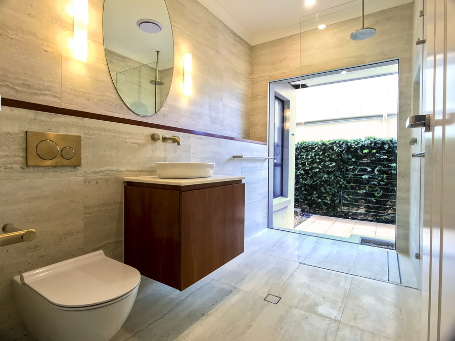 Bulimba Portside Place 욕실 3개 리노베이션