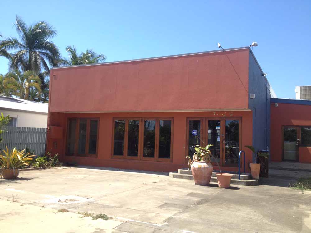 Lighthouse Bar & Grill 商业建筑改造
