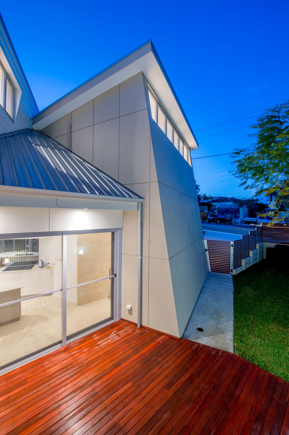 High-Efficiency Residence on Alfred Road, Claremont