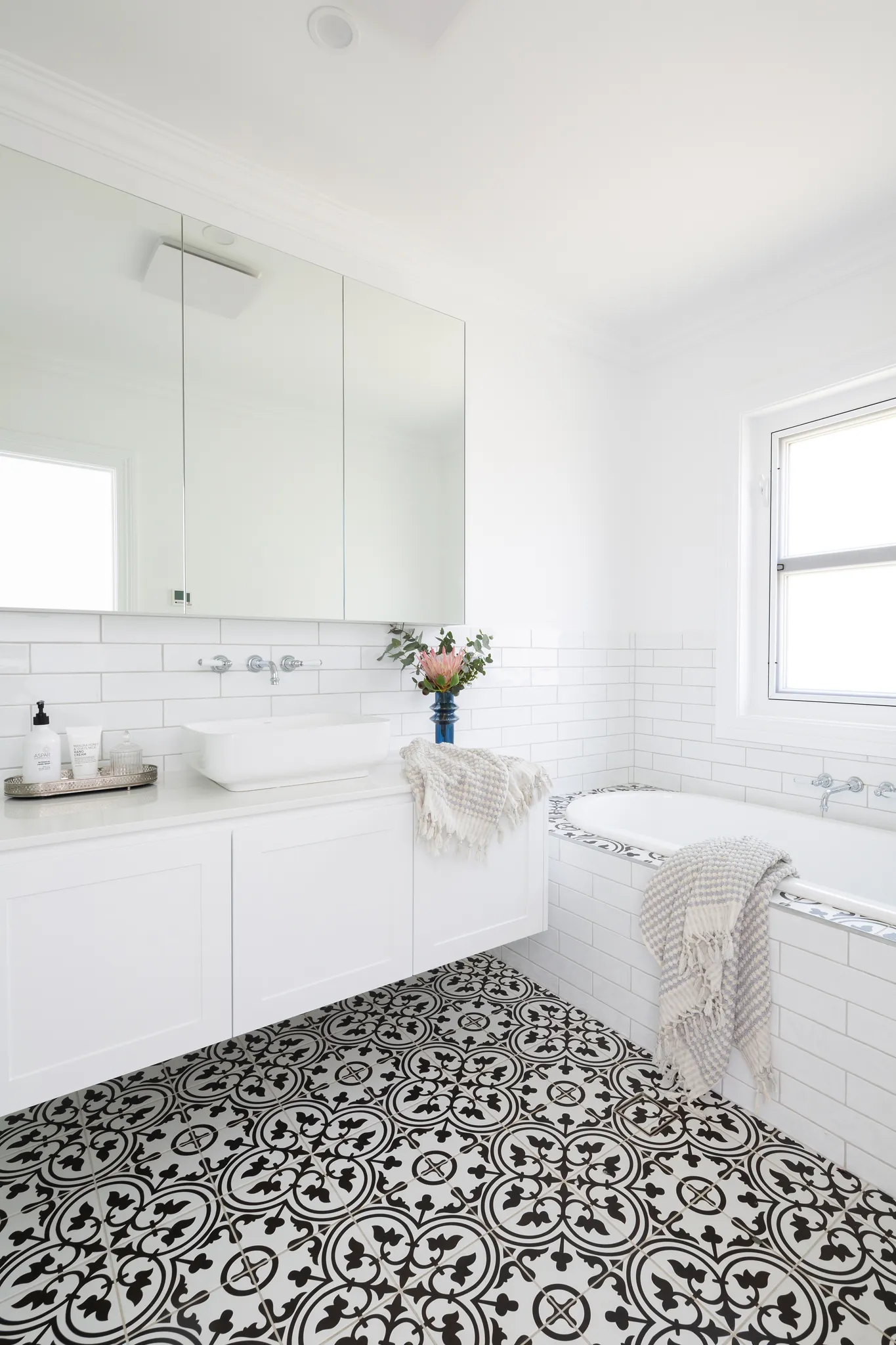 Yarralumla Hamptons-Style Residence