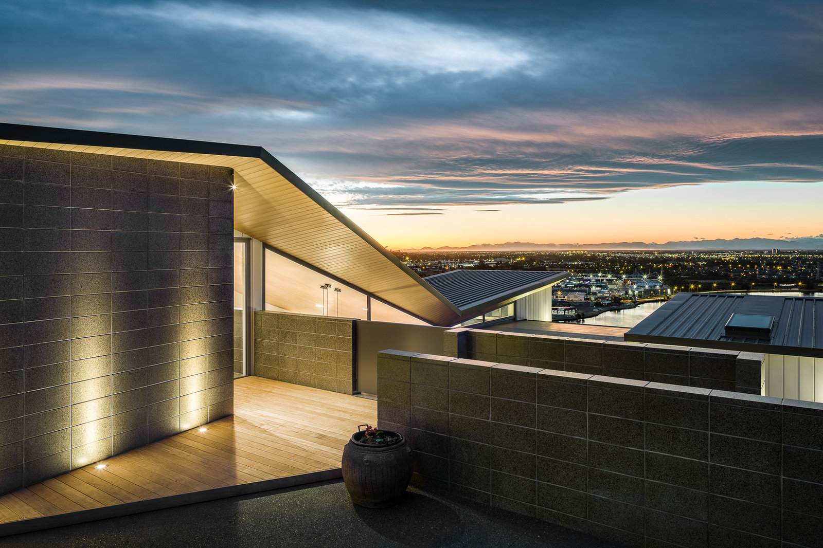 Marama Cresent, Redcliffs Mountain Residence
